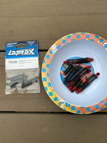 Traxxas Latrax ondetdelen en Traxxas nimh lader beschikbaar voor biedingen