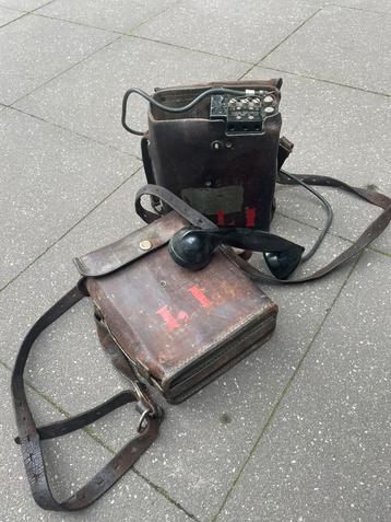 US WWII Signal Corps Field phones set beschikbaar voor biedingen