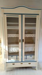 Witte houten kast met glazen deuren, Ophalen, Gebruikt, 100 tot 150 cm, 200 cm of meer