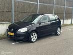 Volkswagen Polo 1.4-16V Optive NAP/APK/AIRCO/NETTEAUTO, Voorwielaandrijving, Elektrische ramen, 15 km/l, Gebruikt