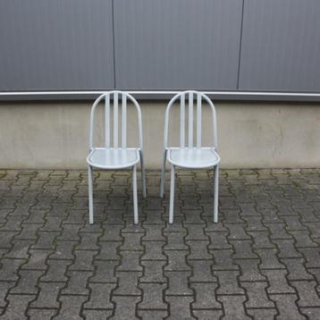 2 x chair Model 222 Robert Mallet-Stevens beschikbaar voor biedingen