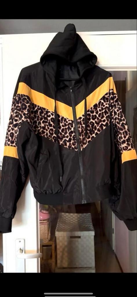 Bomberjack 38/40 luipaardprint panter panterprint zwart M, Kleding | Dames, Jassen | Zomer, Zo goed als nieuw, Maat 38/40 (M)
