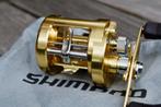 Shimano Calcutta TE 401 LH # Conquest, Watersport en Boten, Hengelsport | Roofvissen, Ophalen of Verzenden, Zo goed als nieuw