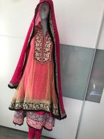Bollywood anarkali /sarees kleding, Kleding | Dames, Gelegenheidskleding, Ophalen of Verzenden, Zo goed als nieuw, Overige typen
