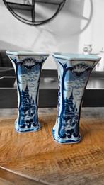 2 Delfts Blauw Vaasjes, Ophalen of Verzenden