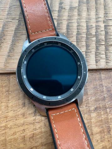 Samsung Galaxy smartwatch 46mm beschikbaar voor biedingen