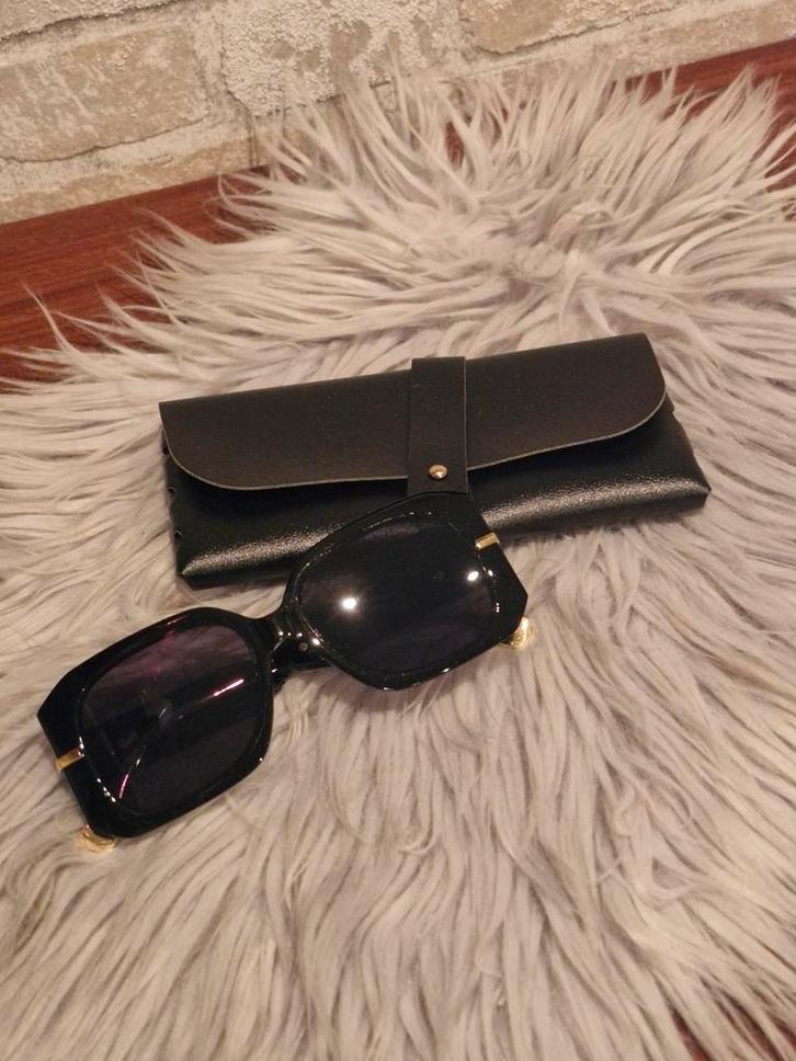 Nieuwe Fendi Zonnebril - Stijlvol!, Sieraden, Tassen en Uiterlijk, Zonnebrillen en Brillen | Dames, Nieuw, Zonnebril, Overige merken