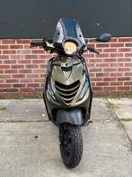Zip 2016 brom, Fietsen en Brommers, Scooters | Piaggio, Ophalen, Zo goed als nieuw, Zip