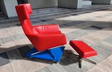 Leolux design Elixer Relax fauteuil + hocker rood leer beschikbaar voor biedingen