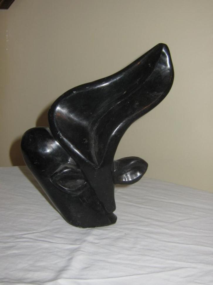 Abstract natuurstenen 'vlam' sculptuur Zimbabwe, Afrika., Antiek en Kunst, Kunst | Beelden en Houtsnijwerken, Ophalen of Verzenden