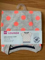 Nieuw - lounge shirt, grijs met roze stippen, maat 146/152, Meisje, Nieuw, Ophalen of Verzenden, Shirt of Longsleeve