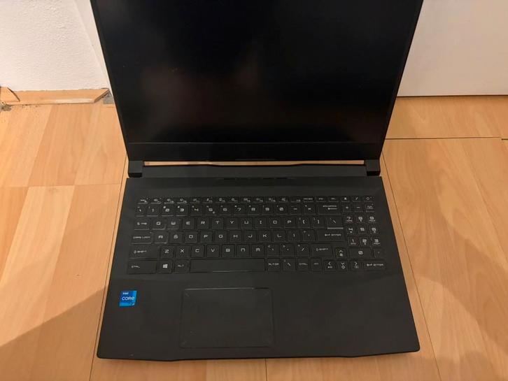 MSI Pulse GL66 11UEK – Gebruikte Gaming Laptop, Computers en Software, Windows Laptops, Gebruikt, 15 inch, Onbekend, Qwerty, Gaming