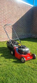 Leuke Rover benzine loopmaaier met aandrijving en opvangbak, Tuin en Terras, Grasmaaiers, Cirkelmaaier, Ophalen of Verzenden, Opvangbak