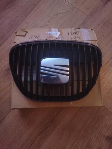 Originele grill voor een Seat Ibiza 6L beschikbaar voor biedingen