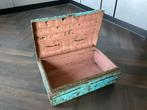 Vintage Metalen Kist met Turquoise Accenten, Ophalen, Gebruikt, 50 tot 100 cm, Metaal