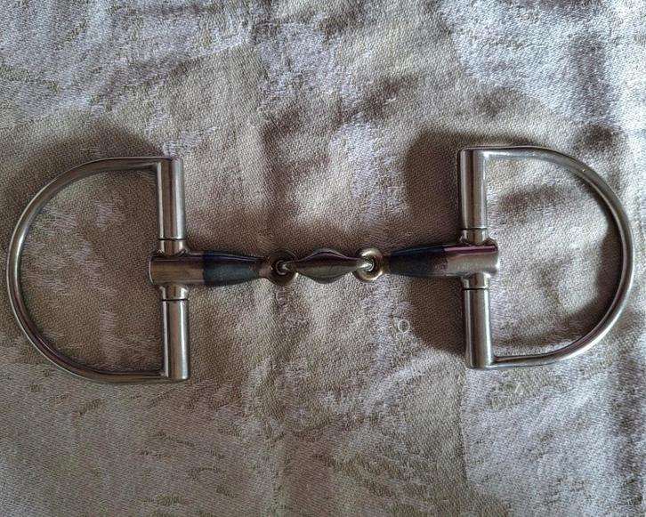 Trust dubbelgebroken D-trens sweet iron 16mm maat 11.5, Dieren en Toebehoren, Paarden en Pony's | Hoofdstellen en Tuigage, Zo goed als nieuw