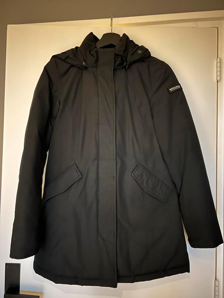 Woolrich Arctic parka zwart maat 14 (kids) / XS (kleine S), Kleding | Dames, Jassen | Winter, Zo goed als nieuw, Maat 34 (XS) of kleiner
