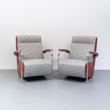 2x Leolux Scylla Hoge Rug crême rondjes motief / rood beschikbaar voor biedingen