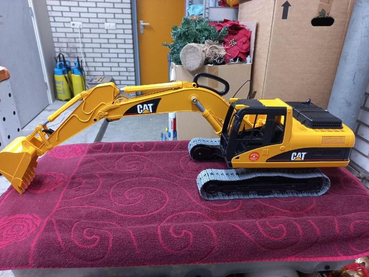 Bruder CAT graafmachine op rupsen, Kinderen en Baby's, Speelgoed | Speelgoedvoertuigen, Zo goed als nieuw, Ophalen of Verzenden