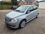 Mercedes-Benz B-Klasse 200 Automaat.trekhaak. (bj 2008), 65 €/maand, 136 pk, Gebruikt, 1290 kg