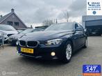 BMW 3-serie Touring 316d Business Navi / PDC / LM / Zuinig, Auto's, Zwart, 4 cilinders, Blauw, 116 pk