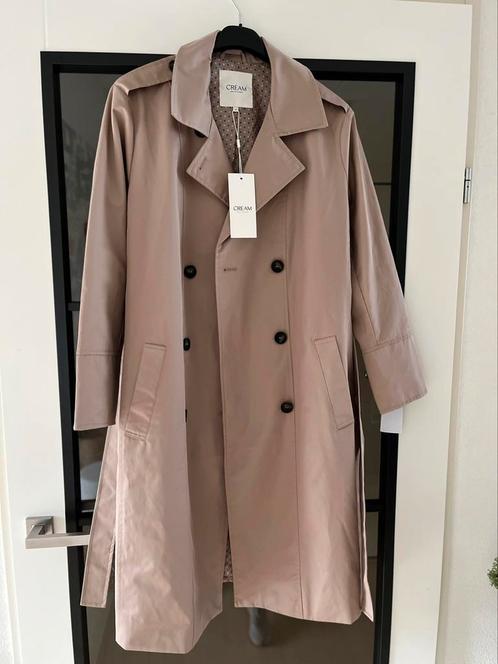 Prachtige NW met prijskaartje v CREAM TRENCHCOAT in mt 38/40, Kleding | Dames, Jassen | Zomer, Nieuw, Maat 38/40 (M), Beige, Ophalen of Verzenden