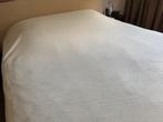 Vandyck Home Pique Sprei Cream Tan 250x270 cm, Beige, Tweepersoons, Ophalen of Verzenden, Deken of Dekbed