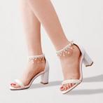 Nieuwe schoenen maat 38. Nieuw. Binnenzool 24.4 cm., Kleding | Dames, Wit, Nieuw, Ophalen of Verzenden, Schoenen met hoge hakken