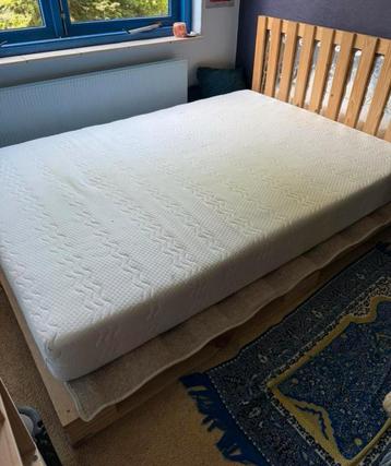 Matras 130x190cm in goede staat te koop beschikbaar voor biedingen
