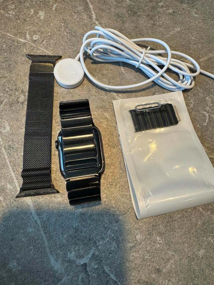 Apple Watch 7 series 45mm RVS Cellular, Sieraden, Tassen en Uiterlijk, Smartwatches, Gebruikt, iOS, Zwart, Afstand, Calorieverbanding