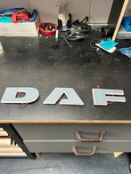 Daf letters voor in de grill met verlichting nieuw grijs, Ophalen of Verzenden