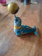 Vintage blikken speelgoed zeehond met bal, Ophalen of Verzenden