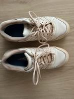 K-Swiss tennisschoenen gravel buiten maat 39, Sport en Fitness, Tennis, L2, K-Swiss, Schoenen, Ophalen of Verzenden