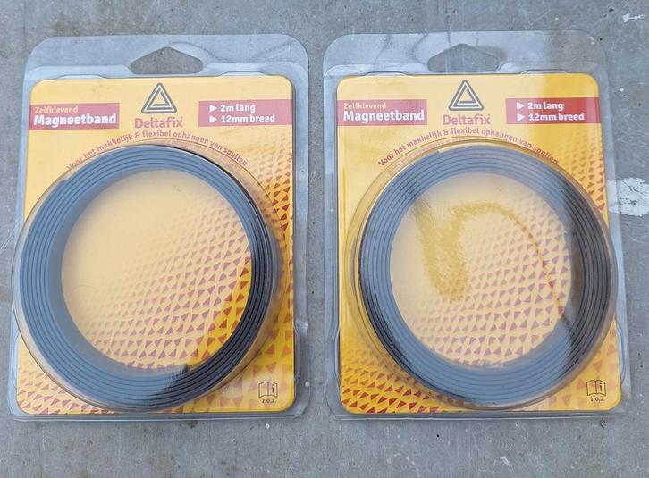 Deltafix Magneetband 2 stuks, Doe-het-zelf en Verbouw, Hang- en Sluitwerk, Nieuw, Overige typen, Overige materialen, Ophalen of Verzenden