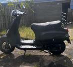 Senzo scooter 34kmh nieuw, Fietsen en Brommers, Snorfietsen en Snorscooters, Overige merken, Nieuw, Ophalen of Verzenden, Benzine