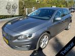 Volvo V60 2.4 D6 Twin Engine Summum ECC NAVI LEDER PDC, 110 €/maand, Te koop, Zilver of Grijs, Geïmporteerd