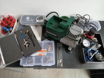 Airbrush. Voor al uw modelbanen, -bouw, enz. beschikbaar voor biedingen