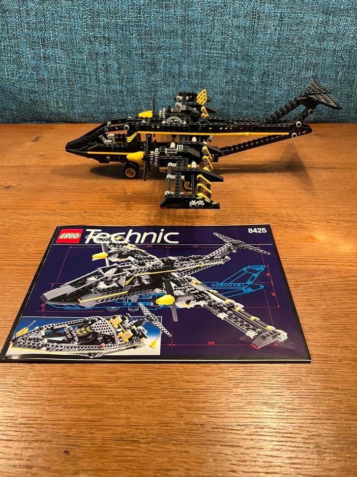 Lego Technic 8425 - Black Hawk Falcon - Compleet Werkt 100%, Kinderen en Baby's, Speelgoed | Duplo en Lego, Zo goed als nieuw