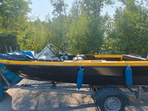 Speedboot boot visboot toerboot, Watersport en Boten, Speedboten, Gebruikt, 3 tot 6 meter, Benzine, Minder dan 70 pk, Polyester