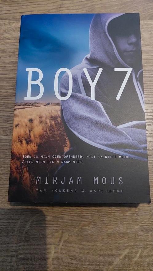 Mirjam Mous - Boy 7, Boeken, Kinderboeken | Jeugd | 13 jaar en ouder, Zo goed als nieuw, Ophalen of Verzenden