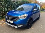 2016 Stepway Stoelverwarming Navigatie Airco 2x Schuifdeur, Auto's, Dacia, Voorwielaandrijving, Stof, Zwart, 4 cilinders