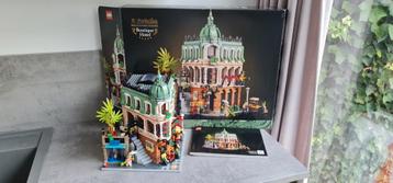 Lego 10297 boutique hotel  beschikbaar voor biedingen