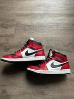 Air Jordan 1 mid Chicago black toe EU 46, Kleding | Heren, Schoenen, Overige kleuren, Nike, Ophalen of Verzenden, Sneakers of Gympen