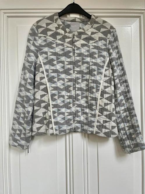 Leuk jasje van Yaya maat 40, Kleding | Dames, Jassen | Zomer, Zo goed als nieuw, Maat 38/40 (M), Overige kleuren, Ophalen of Verzenden