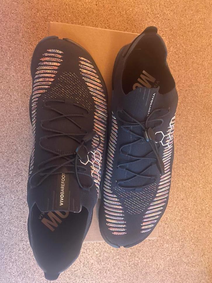 Vivobarefoot motus flex nieuw maat 42 zwart en multicolor, Kleding | Heren, Schoenen, Nieuw, Sportschoenen, Zwart, Ophalen of Verzenden