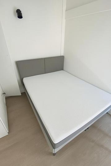 Emma sleep bed antraciet met O2 matras (160x 200) beschikbaar voor biedingen