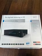 M7 DSR8141 Satelliet HD Recorder, Ophalen of Verzenden, Zo goed als nieuw, Harddiskrecorder