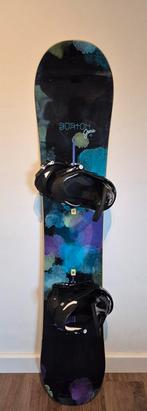Burton Genie Snowboard 145 cm + Burton Stiletto Bindingen, Ophalen of Verzenden, Zo goed als nieuw, Board