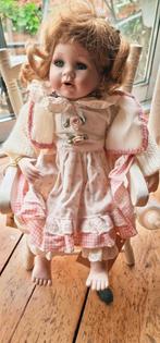 Porcelein rf collection, Verzamelen, Poppen, Ophalen of Verzenden, Zo goed als nieuw, Pop