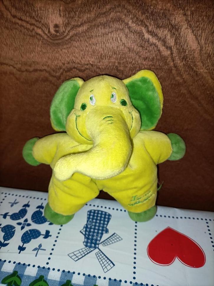Tiamo Collection olifant knuffeltje met rammelaar groen/geel, Kinderen en Baby's, Speelgoed | Knuffels en Pluche, Olifant, Ophalen of Verzenden
